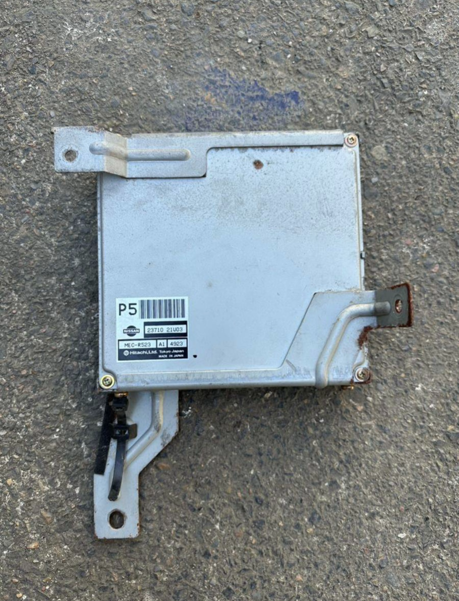 Nissan Skyline GTS ECR33 ECU RB25DET MT Engine Computer 23710 