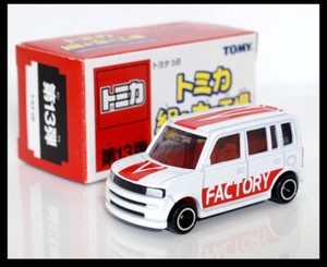 tomica toyota bb