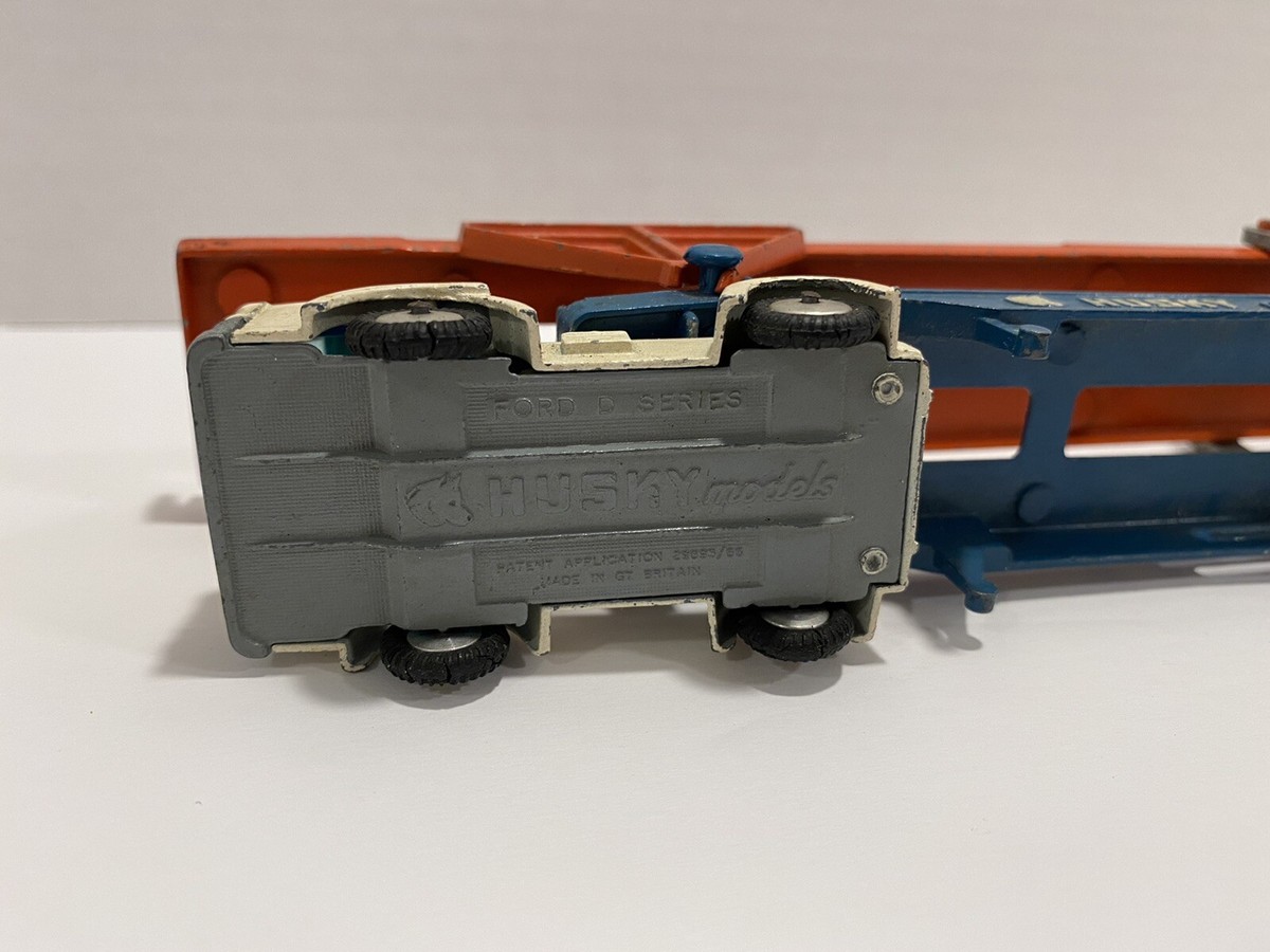 FORD D SERIES & HOYNOR Mk.2 コーギーJr FORD D SERIES & HOYNOR Mk.2 コーギーJr - メルカリ