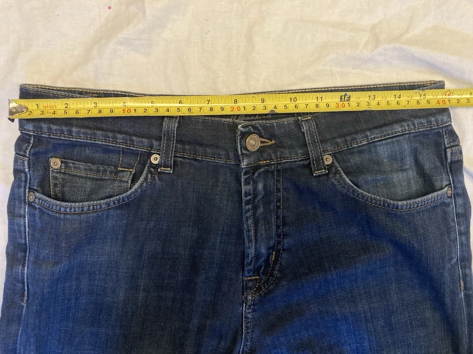 Unisex 7 For all Mankind Blue Jeans Slim Leg W32” L32” Excellent Condition - Image 3 of 4