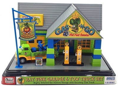 Auto World 1/32 Scale AW317/04 Rat Fink Garage And Tow Truck Set