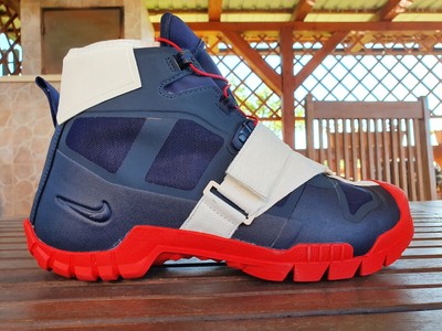 NIKE X UNDERCOVER SFB MOUNTAIN OBSIDIAN & UNIVERSITY RED