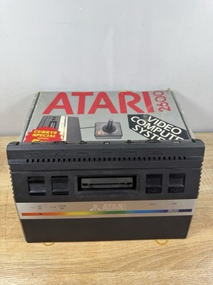 Atari 2600 Konsole - mit Box, Ersatzteilen oder Reparaturen Beschreibung lesen 
