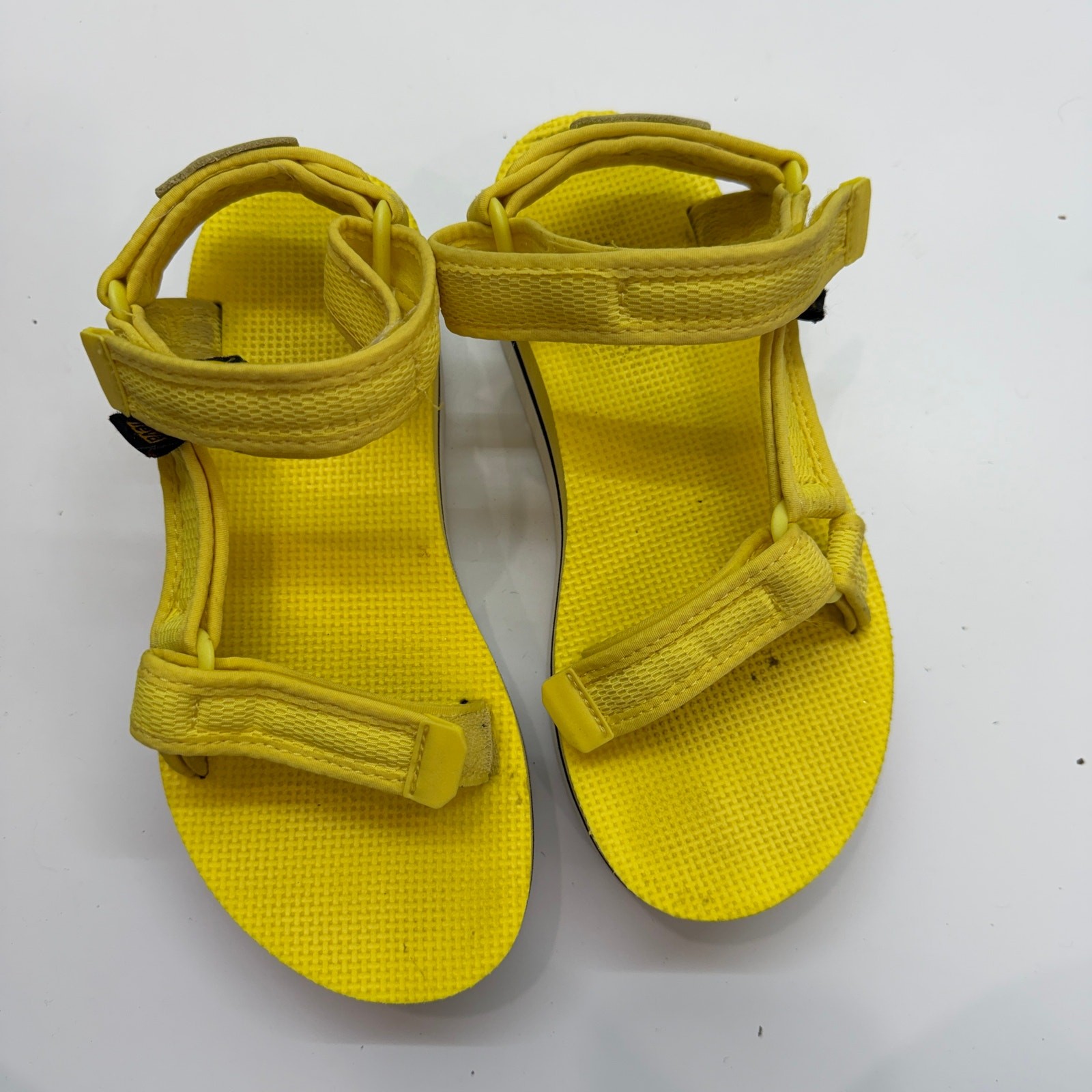 Teva Flatform Universal Mesh Sandal 6 Yellow Platform Strappy Granola Outdoor image 2