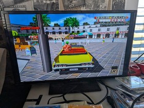 Sega Dreamcast Console System  White (HKT-3020) w/ 2 CONTROLLER & 9 GAMES BUNDLE