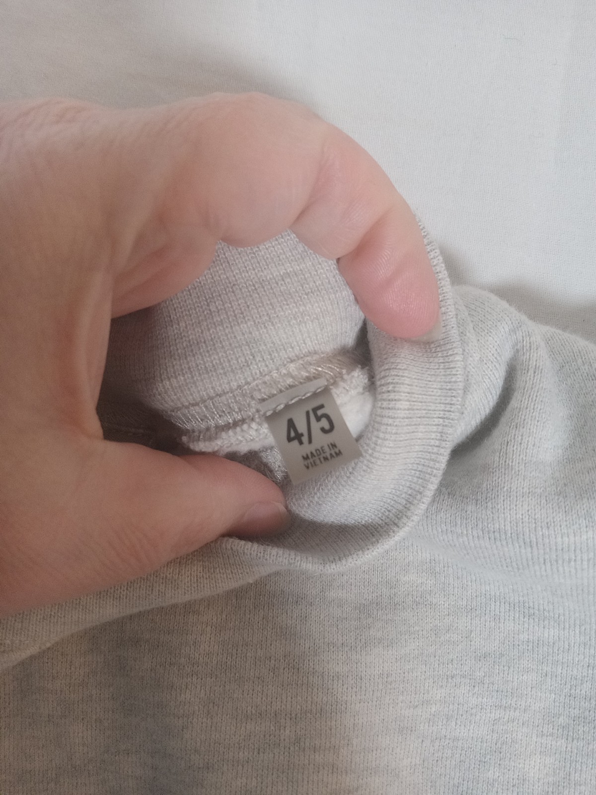 Essentials Fear of God Sweatshirt Kid Small 4/5 Pullover Comfy Casual Read thumbnail 6