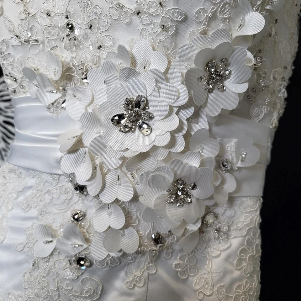 NWT~$1599~DA VINCI~SZ 2~IVORY EMBELLISHED LACE FIT & FLARE WEDDING DRESS GOWN - Image 3 of 4