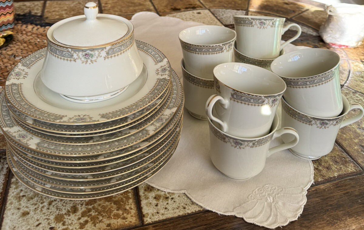 MIKASA ivory china 22 PC Richelieu”: Soup Salad, Cups, Sugar Bowl,  VTG