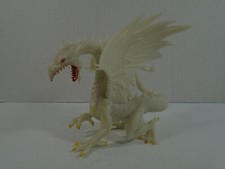 SAFARI LTD--GLOW IN THE DARK WHITE SNOW DRAGON FIGURE LOOK 