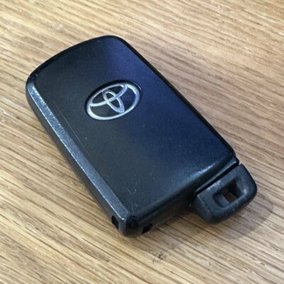 OEM Toyota Sienta Voxy Esquire Noah 4 Button Smart key Fob JDM