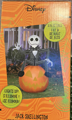 Gemmy Christmas Airblown Inflatable Jack Skellington In Santa Outfit Disney 4 Ft Tall Red
