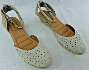 me too norina espadrille sandal