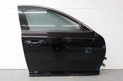 2018-2023 KIA STINGER RIGHT FRONT DOOR (OEM) W/0 PANEL LAMINATED GLASS