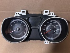 2013 HYUNDAI Elantra Speedometer Gauge Cluste OEM Less than 100,000 Miles 
