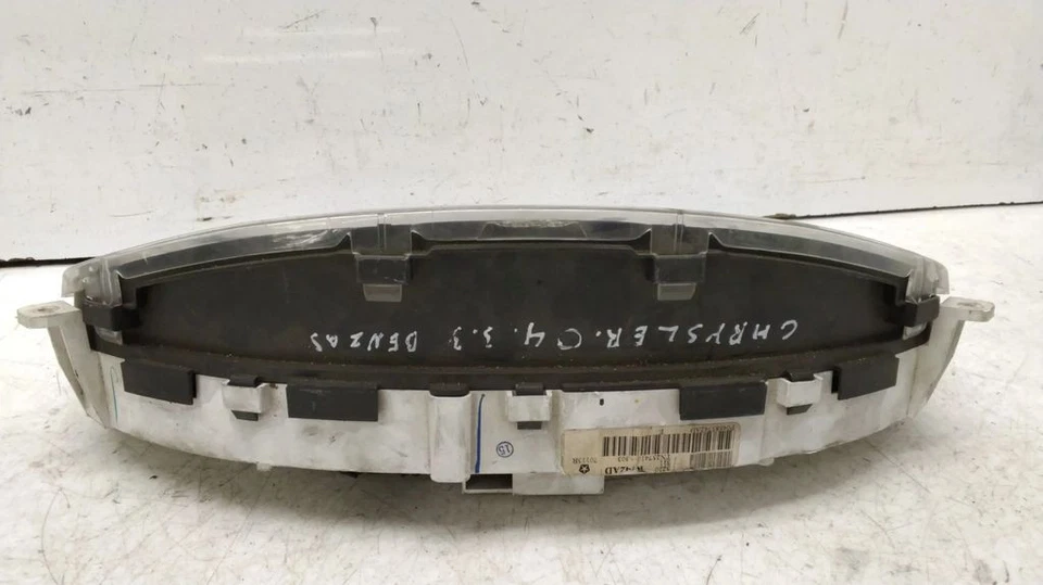 Chrysler Voyager 2001 3.3 MPH Strumento Di Misura Cluster P04685742AD Benzina Foto 3 de 4