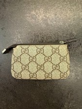 Gucci GG Supreme coin case