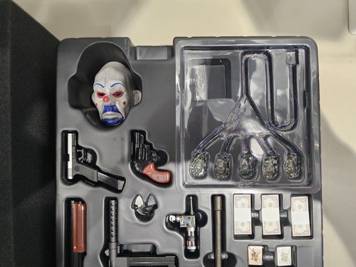 Hot Toys QS010 Joker EX + Custom Acrylic Stand - Free US Shipping - 100% - Bild 11 von 16