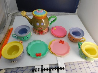 Talking Animated Toy Tea set, Pot, 4 cups, 8 saucers,
