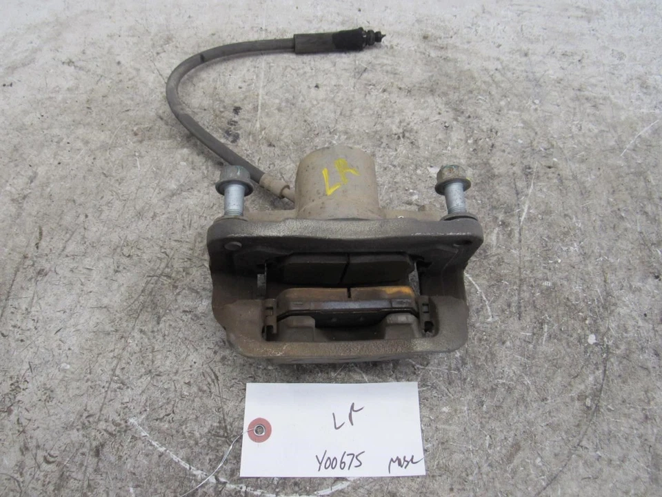 2011 2016 Hyundai Equus left driver side rear back wheel brake caliper OEM Foto 4 de 4