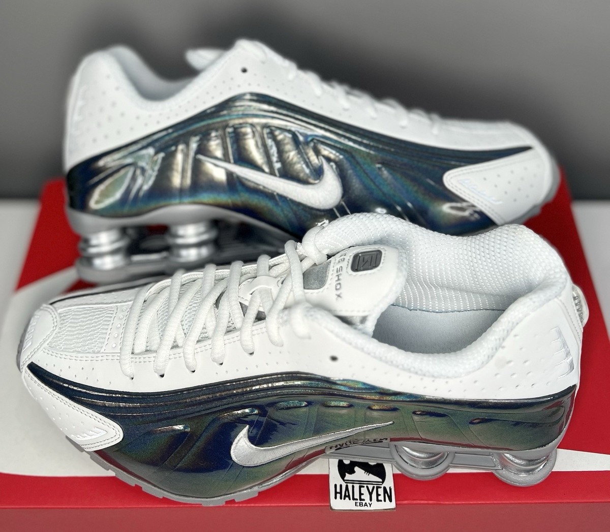 NEW Nike Shox R4 'Summit White Hydrangeas' | Women Sizes 5 - 12