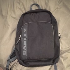 Oakley Black/Gray Zip Backpack Medium Adjusta...