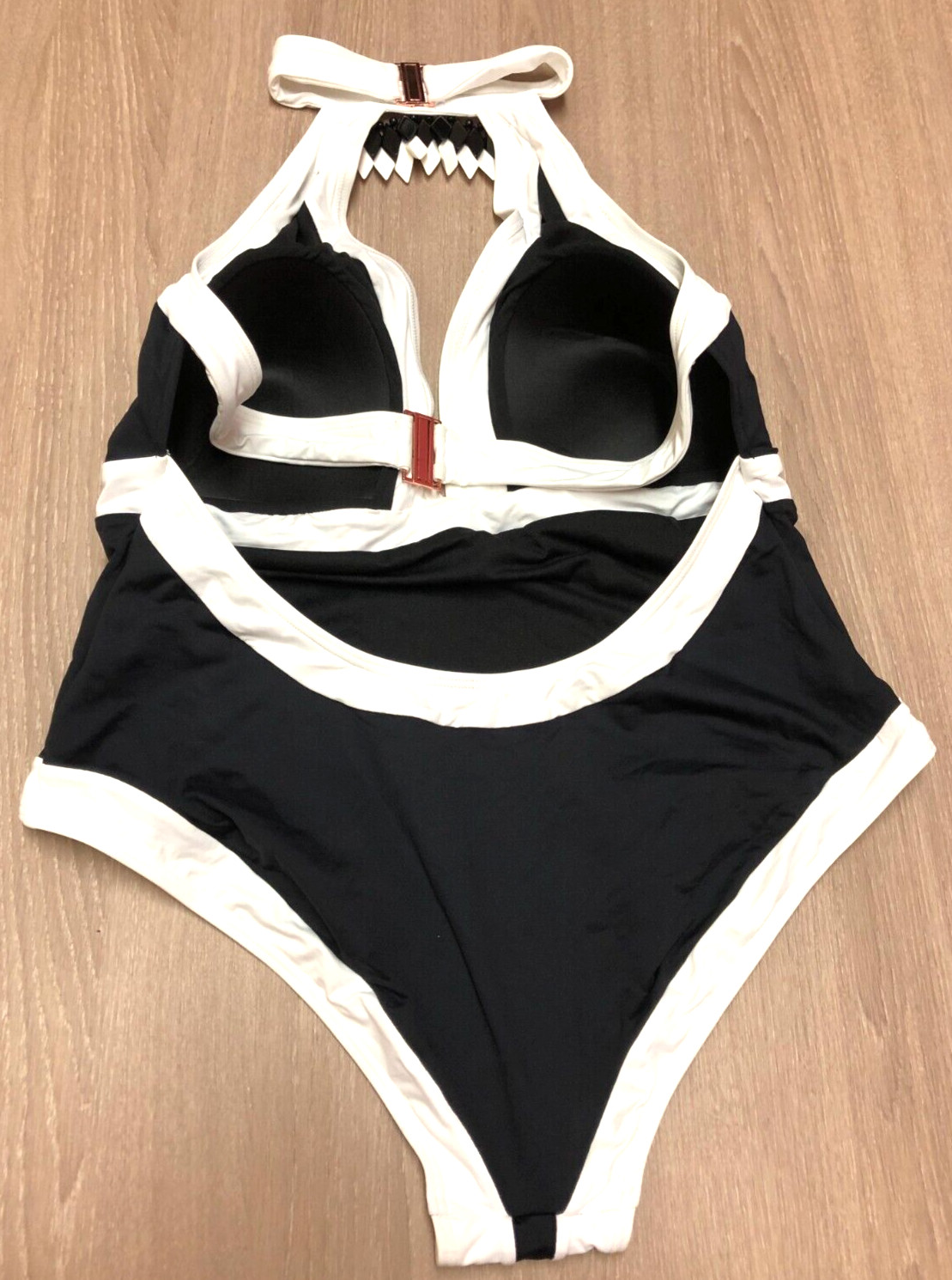 Figleaves Swimsuit UK26 Black/White Padded Plunge Choker Halterneck New + Tags image 2
