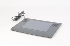 Lot of 12 Wacom PTZ-630 Intuos3 6 X 8-Inch Pen Tablet