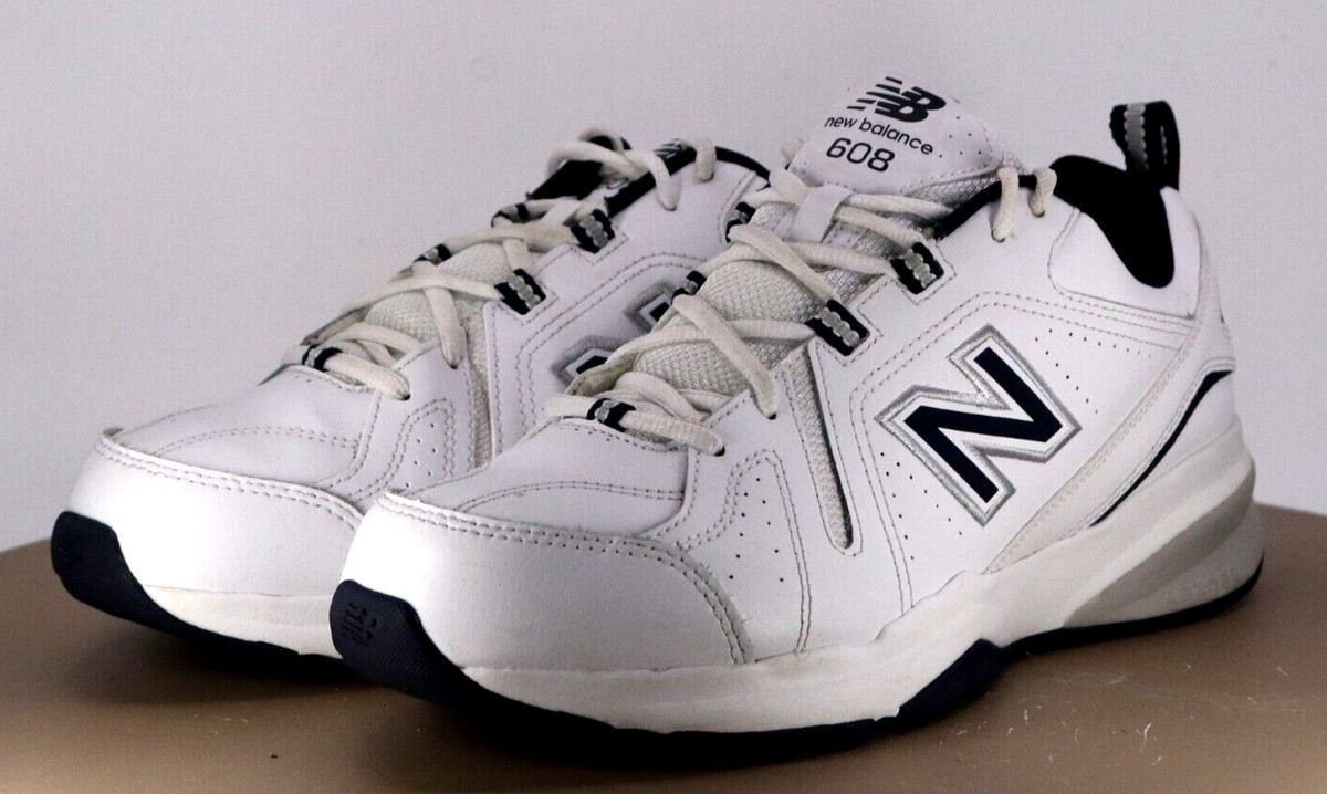 mens new balance trainers size 11