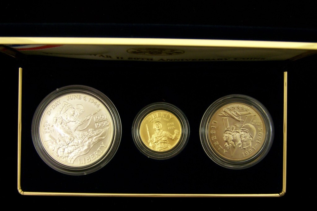 1991-1995 (1993) World War II 50th Anniversary 3-Coin UNC BU