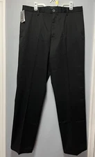 NWT Dockers Black Signature Khaki Relaxed Fit Flat Front Pants Men’s Size 36x34