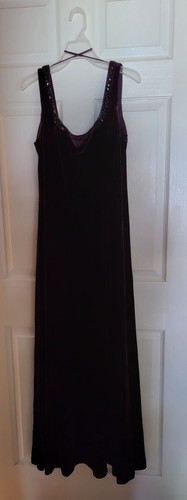 J.R. Nites by Caliendo Wine Red Velvet Dress