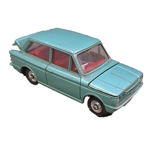 VINTAGE DINKY TOYS 239 VANWALL GP RACING CAR IN ORIGINAL BOX 1958