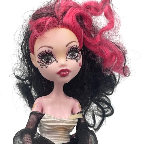 Juego de 4 muñecas Monster High, Claudeen Wolf, Ghoulia Yelps, Draculaura, Skelita - Imagen 2 de 15