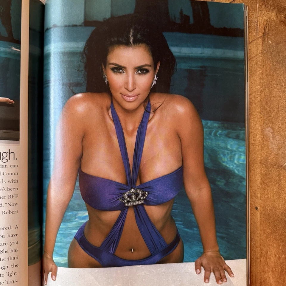 KING Magazine - Kim Kardashian - October 2007 Issue - Image 2 of 3