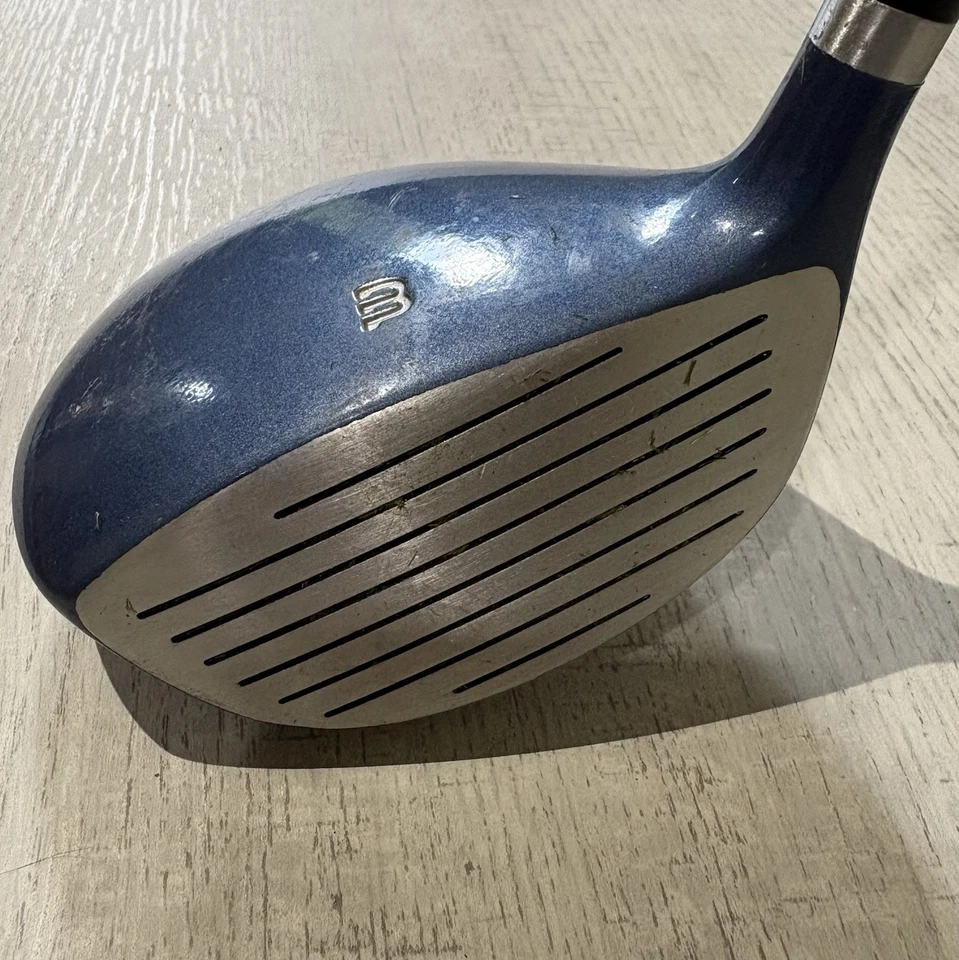 Wilson Hyper Drive 5 Wood Graphite Shaft 20.5* 210CC S Flex Rh - Fair - Image 2 of 4