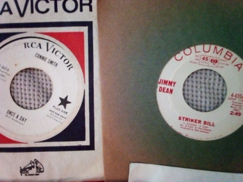 10x 1960s Country 45 Records All Promo's Chet Atkins Connie Smith Old Stock NM - Image 4 of 4