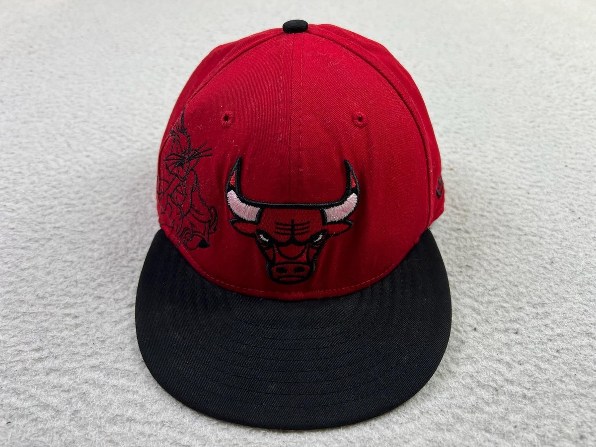 Chicago Bulls Bugs Bunny Hat Cap Snap Back Ledium Large Red Black