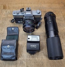 Vintage Minolta SRT 201 35mm SLR Film Camera w/ 50mm  100-200 Lenes, Untested