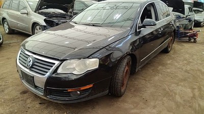 (LOCAL PICKUP ONLY) Roof Glass Fits 06-10 PASSAT 7206624