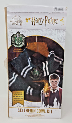 Harry Potter Slytherin Cowl Knitting Kit Wizarding World Hero Collector Worn Box