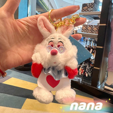 Genuino HK Disney 2026 Alicia en el País de las Maravillas El Conejo Blanco Llavero de Peluche