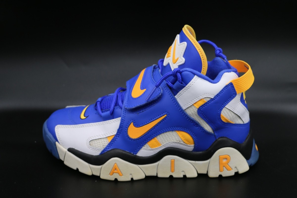 大人気 NIKE AIR BARRAGE MID 25.5 Nike x atmos Air Barrage Mid 'Pop The Street' CU1928-304