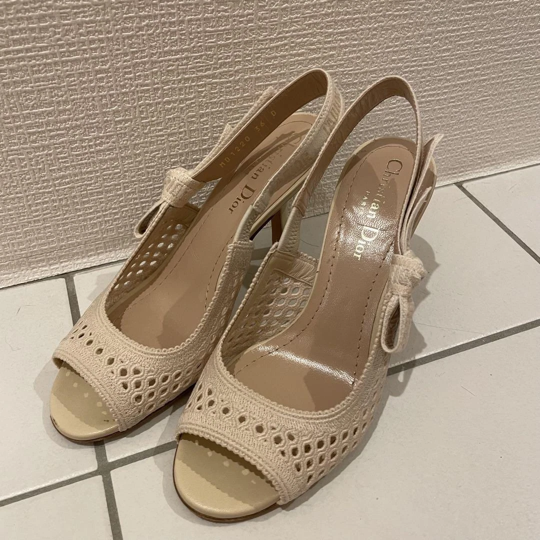 Sandales Christian Dior M01220 36 0 beige