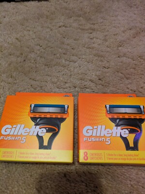 Gillette Fusion 5 Razor Blade Refills,  2 Packs (16 Total Cartridges)