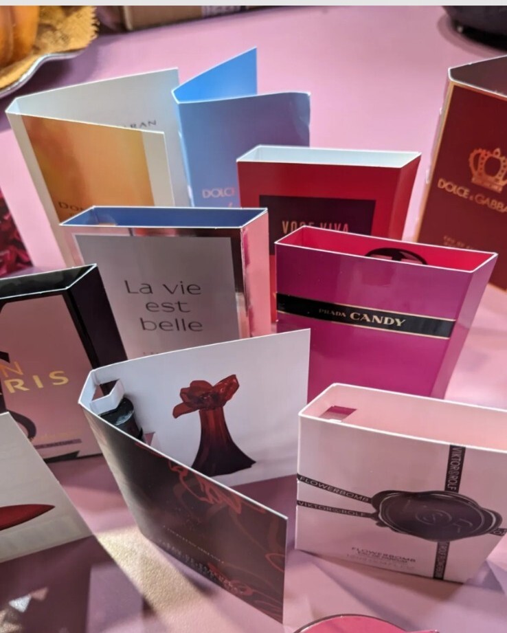 Macy's 18 Piece Favorites Perfumes Sample Size Women Gift Sets NIB eBay