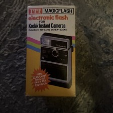 Vintage ITT Magicflash Electronic Flash Model EF-246 Kodak Instant Cameras EK6