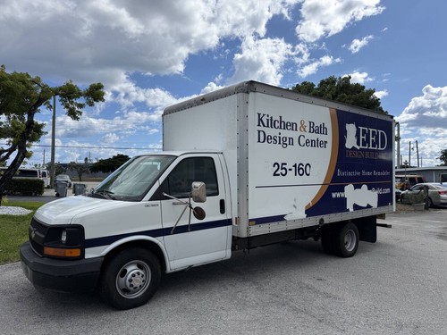 2005 Chevrolet Express 3500 2dr Commercial/Cutaway/Chassis 139 177 in. WB