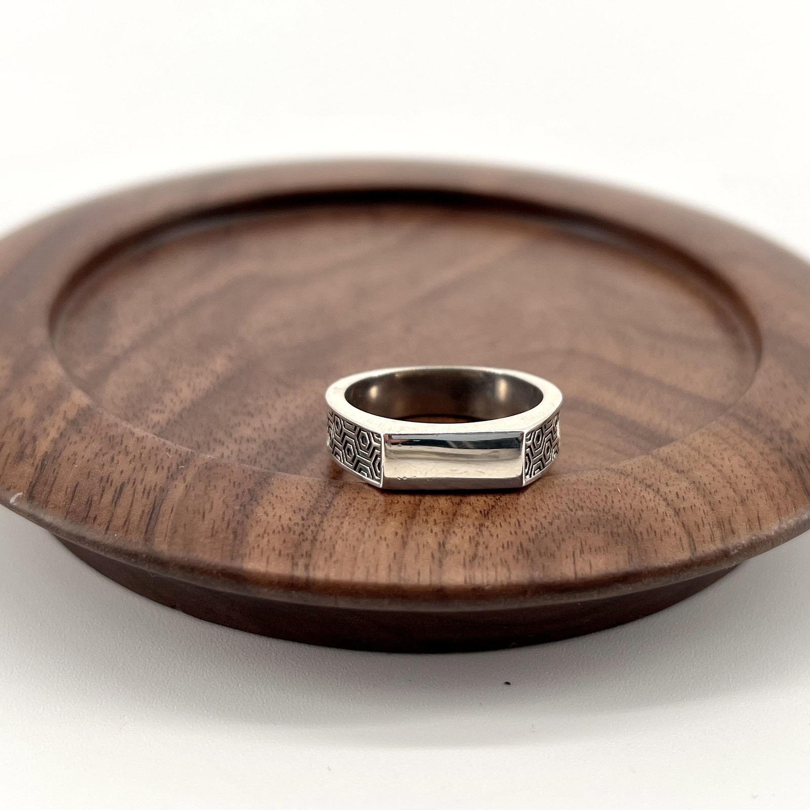 Bague alliance T60 argent 925 millième 6,56g : un anneau robuste anti-déformation pour la vie