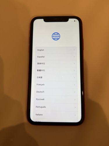 Apple iPhone 11 - 64GB Unlocked - Red - Mint Condition, Free Shipping - Zdjęcie 2 z 7