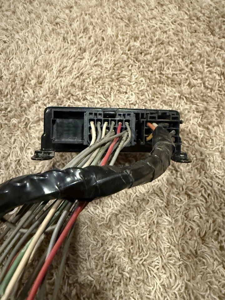 Wabco ABS Ecu 4s/4m With Harnesses - Image 2 of 2